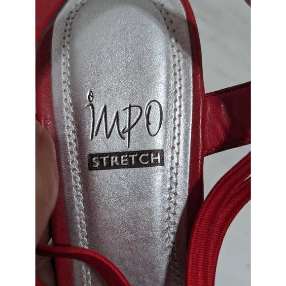 Impo Women's Red Silver Buckle Stretch Open Toe 1.5" Wedge Sandal Size 7M - Picture 5 of 7